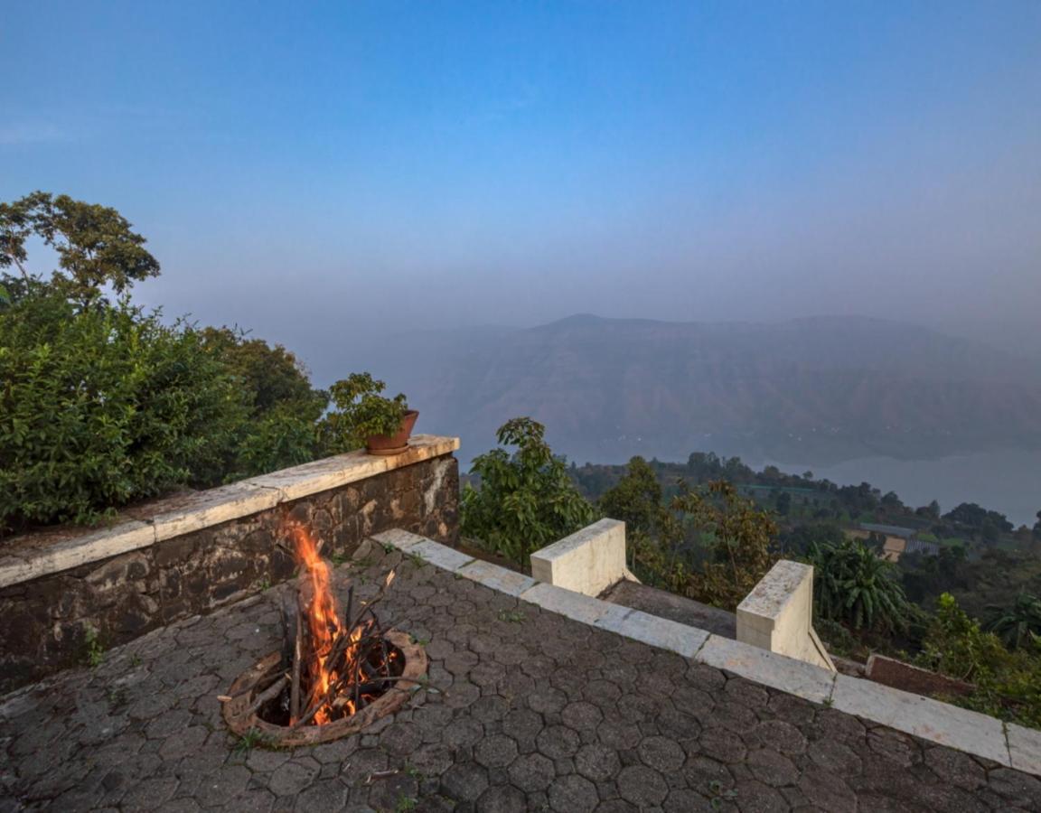 Saffronstays Aurelia, Panchgani - Balinese Villa With Breathtaking Valley Views Extérieur photo